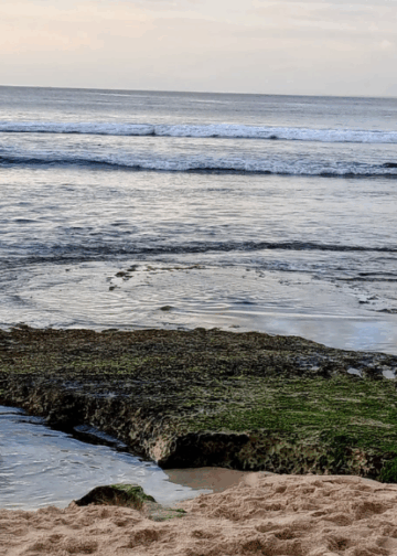 Bernostalgia ke Pantai Balangan: Dulu Terpencil Kini Terkenal