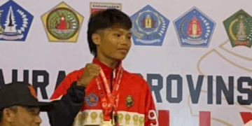 Stop di Silat, Sukses di Muaythai — Kadek Bayu Suteja Raih Medali Emas di Porprov Bali 2025
