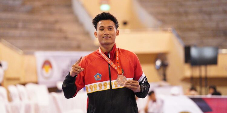 Namanya Berlian, Tapi Dia Berkilau Emas di Cabor Karate Porprov Bali 2025