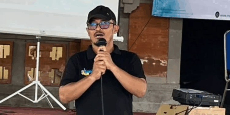 Menjaga Tubuh Tradisi di Ruang Kontemporer: I Made Tegeh Okta Maheri (Dekgeh) dalam Workshop Tari di Buleleng