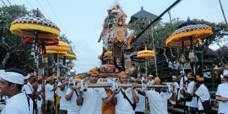 Betara Bagia Desa Adat Padangtegal Dibuat dengan Sentuhan Seni