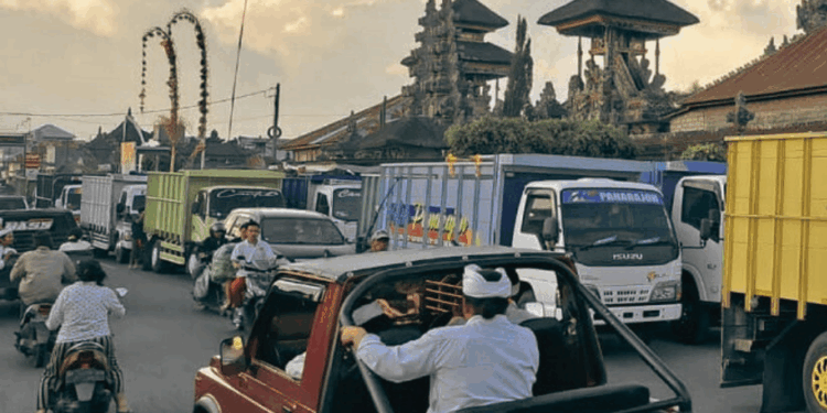 Transformasi Jejaring Jalan Bali dari Kosmologi menjadi Koridor Kapital