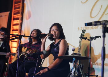 Gaung Musikalisasi Puisi dari Utara, Selatan dan Barat di Rabu Puisi Komunitas Mahima