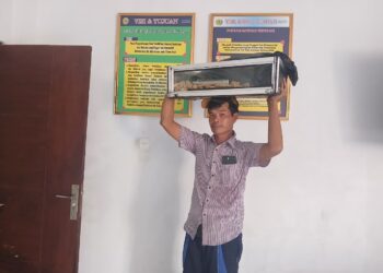 Lumpia Pak Dewa di Kampus UPMI Bali: Kisah Hidup Tentang Ketekunan pada Zaman yang Berubah-ubah