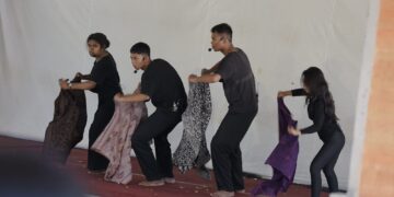 Pertunjukan Puisi “Kutuk Sita”, Membebaskan Puisi dari Kutukannya dalam Acara Rabu Puisi Komunitas Mahima