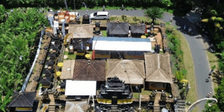 Jejak Sakral dan Keteguhan: Kisah Pemindahan Pura Paibon Buluh Gunggung, Desa Sibetan, dalam Menjaga Keabadian Warisan Leluhur