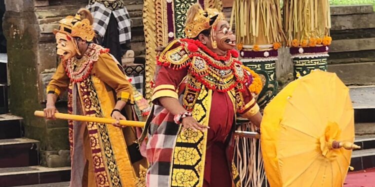 Jiwa-jiwa Muda dalam Wayang Wong dari Desa Demulih, Bangli