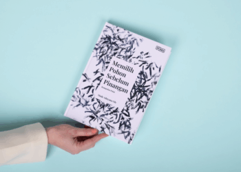 Memilih Pohon Sebelum Pinangan — Kumpulan Puisi