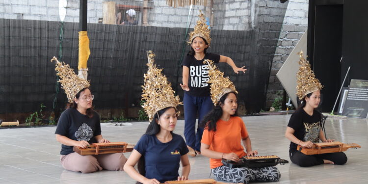 Hyang Ratih: Ode untuk Bulan, Perempuan, dan Semesta — Tampil dalam Festival Musik Indonesia 2025