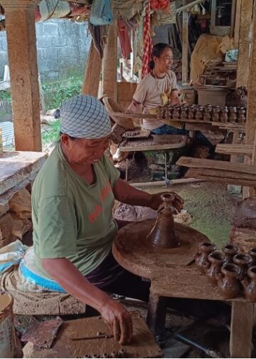Singgah Sejenak di Banjar Basang Tamiang, Desa Kapal —Tempat Putu Artini dan Rai Suweni Hidup Bersama Gerabah