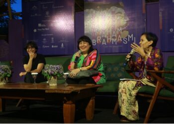 Memperingati Cetakan ke-100 ‘Laut Bercerita’ di Ubud Writers & Readers Festival 2025, Mengapa Begitu Fenomenal?
