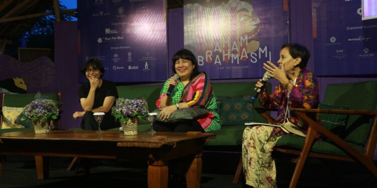 Memperingati Cetakan ke-100 ‘Laut Bercerita’ di Ubud Writers & Readers Festival 2025, Mengapa Begitu Fenomenal?