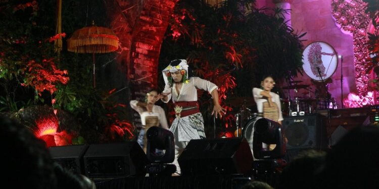  ‘Aguru Waktra: Reimagining Lontar Budha Kecapi’ Garapan Komunitas Lemah Tulis: Dari Lontar ke Seni Pertunjukan