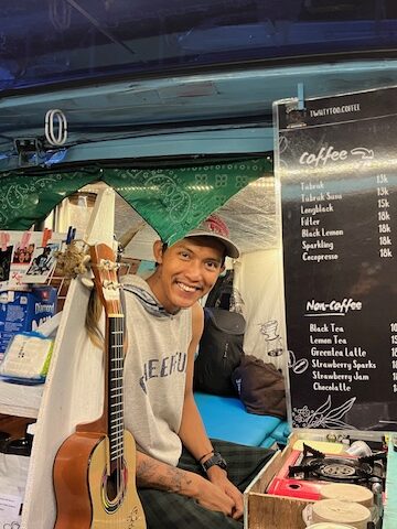 Twntytoo Coffee, Kopi dan Perjalanan Ical dari Kota ke Kota di Indonesia