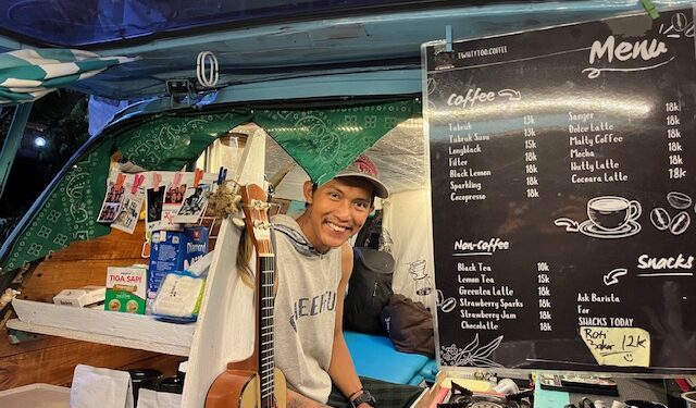 Twntytoo Coffee, Kopi dan Perjalanan Ical dari Kota ke Kota di Indonesia