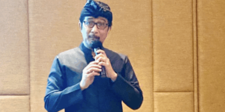 Ketika Sang Nahkoda Telah Meninggalkan Kapalnya —Selamat Purna Tugas, Pak Boy