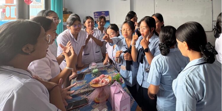 Dari Lilin hingga Dimsum: Gebyar Kreativitas Siswa pada Mata Pelajaran Kreativitas, Inovasi, Kewirausahaan —Cerita Ujian Blok II SMK Kesehatan Bali Medika Denpasar