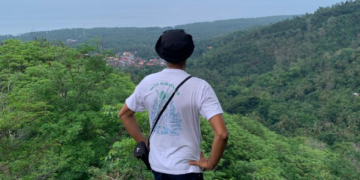 Menyusuri Ingatan di Jalur Bukit Mendeha