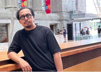 Menjaga Denyut, Menyulam Harapan —Catatan Reflektif Perjalanan Seni Desa Adat Kuta 2025 dan Resolusi Budaya 2026