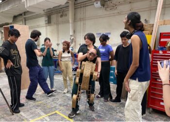 Wayang Ental, Dari Badung ke Panggung Internasional