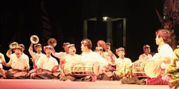 Banjar Peninjoan Batuan dalam Lomba Baleganjur Ngarap di Desa Batuan: Bangun Regenerasi, Harmonisasi Pawongan