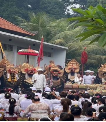 Tradisi ‘Meprani’ di Desa Blahkiuh, Abiansemal: Membersihkan Diri, Membersihkan Jagat