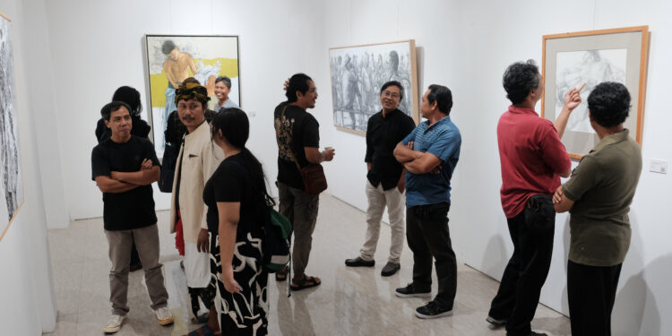 Ayo, Pameran “Simbiosa Kreatif: dari Norma Objektif ke Ekspresi Kreatif” Sudah Dibuka di Kencu Ruang Seni, Kuta, Bali