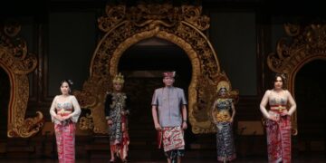 Sawitri, Aditya, dan Trianjani Sajikan “Ratna Mukha”, Tafsir Jiwa dalam Tata Rias Pengantin Bali ─Dari Gelar Karya Kreativitas Mahasiswa UPMI Bali 2026