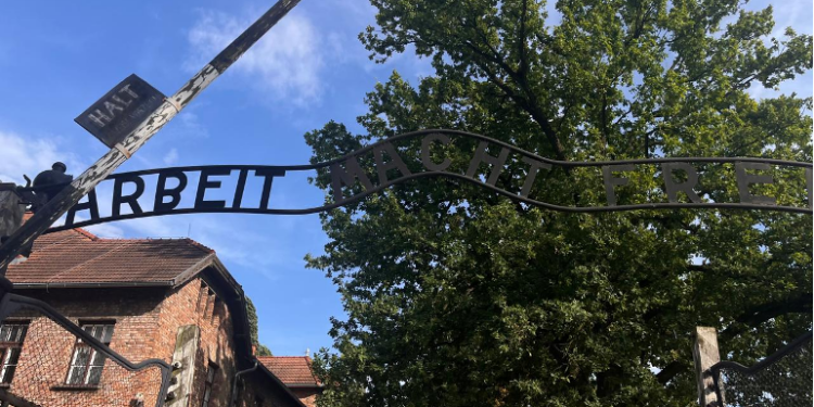 Kilas Balik Sejarah Kelam di Kamp Konsentrasi Auschwitz