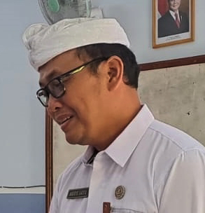 Kadek Agus Jaya Pharhyuna A.M.