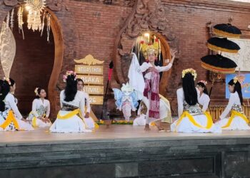 ‘Sanghyang Dedari Tunjung Biru Prabawan Dewi Saraswati’ di SMAN 1 Kuta Selatan —Dari Ide Tengah Malam hingga Panggung Bulan Bahasa Bali