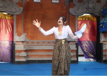 Merawat Budaya Lewat Lomba Baca Puisi Bali: Ekspresi Siswa SMK Kesehatan Bali Medika di Hari Pertama Kesbam Anniversary Contest VI