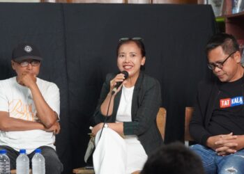 Catatan Kecil Tentang ‘Dokter Gila’ Karya Putu Arya Nugraha