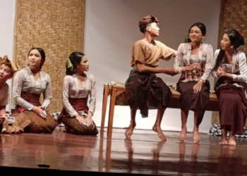 ‘Basur’ Garapan Teater Jineng Smasta Tabanan: Tonjolkan Kisah Perempuan yang Dimuliakan