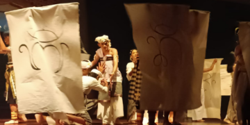 Teater Tari ‘Swarga Rohana Parwa’ dari IHDN Mpu Kuturan: Teks-teks Kuno yang Digerakkan, Ditarikan dan Disuarakan