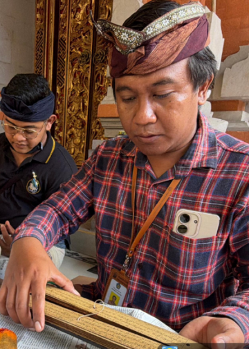 179 Cakep Lontar Terawat dengan Baik di Gria Ida Pedanda Gede Made Gunung