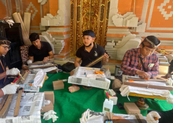 179 Cakep Lontar Terawat dengan Baik di Gria Ida Pedanda Gede Made Gunung