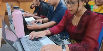 Mahasiswa Prodi Sastra Bali Unud Membuat Kamus Digital, Aplikasikan Pembelajaran di Festival Kamus Digital
