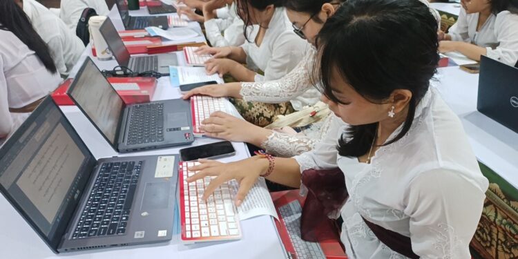 Enam Wimbakara Serentak di Bulan Bahasa Bali 2026, Pengunjung pun Bingung Memilih