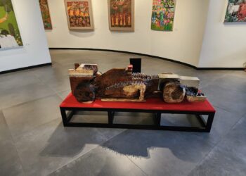 Rush to Paradise: Tumbal Menuju “Surga”