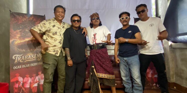 Ogar-Ogar Ogoh-Ogoh Ketika Rock, Gamelan, dan Energi Banjar Menemukan Suaranya dalam Musik TRABASENJA