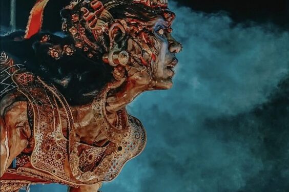 SAPA WARANG: Tubuh yang Terbakar di Batas Liminal