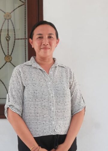 Bersua dengan Tristiana Dewi: Ibu Rumah Tangga, Pengelola Dua Sanggar, dan Pengajar Ekstrakurikuler Tari Bali