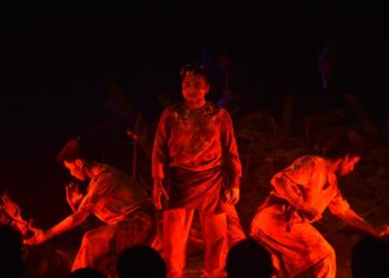 Durhaka Sebagai Bahasa Kuasa: Narasi Tubuh Perempuan Melalui Pertunjukan Malin Kundang Lirih