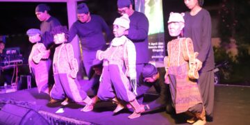 Eksplorasi Material dan Gerak, Serangkai Inovasi Komunitas Wayang Ental di Festival Wayang Bali Utara 2026