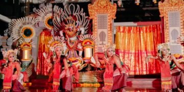 Ketika ‘Legong Kembang Ura’ Menyapa Guwang untuk Pertama Kalinya