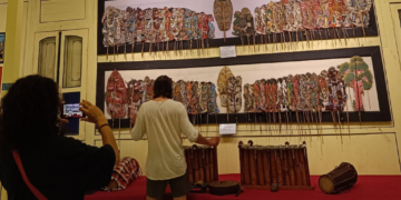 Mereka Menunggu di Setia Darma 
