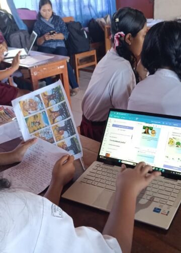 Dari Cerita Bergambar ke Dunia Digital: Cara Mahasiswa Pascasarjana Undiksha Menanamkan Literasi di SD Negeri 7 Kampung Baru, Singaraja