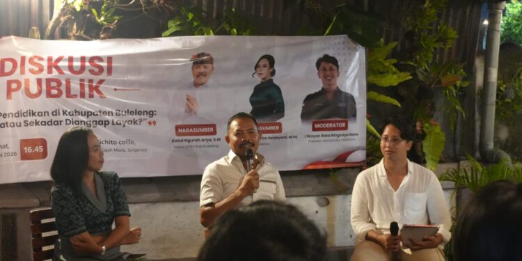 Tanpa Protokol dan Jarak, Diskusi Pendidikan dan Titik Nol di Bawah Gerimis Kota Singaraja