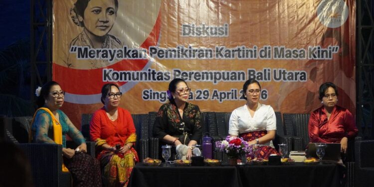 Komunitas Perempuan Bali Utara Rayakan Pikiran Kartini